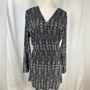 Veronica M Black and White Patterned Long Sleeve Dress